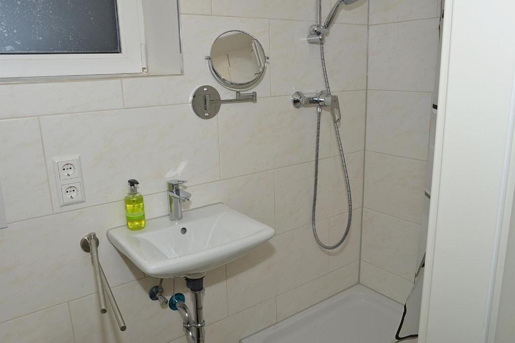 Apartment In Reutlingen / Sickenhausen Luaran gambar