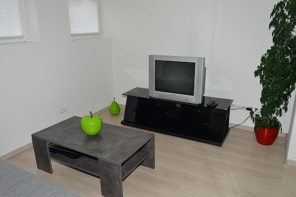 Apartment In Reutlingen / Sickenhausen Luaran gambar